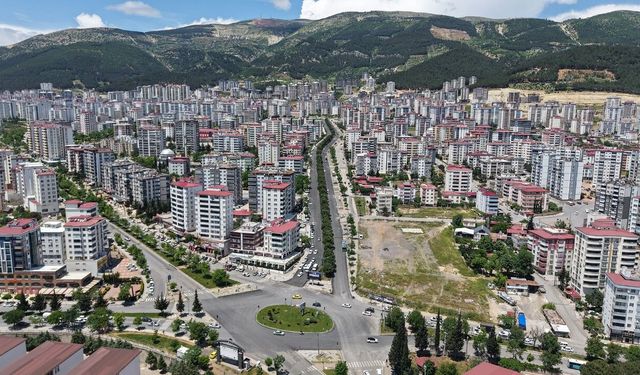 Ahır Dağı Caddesi asfaltlandı, trafiğe açıldı!
