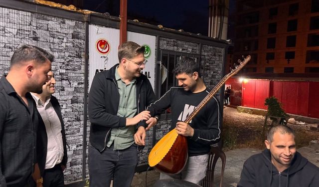 AK Gençlik Kahramanmaraş Görme Engelliler Derneği'ni ziyaret etti