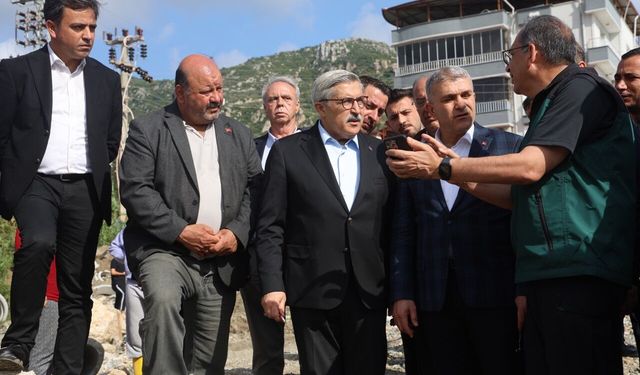 Asi Nehri'nde debi 9 kat arttı: Hatay'da sel felaketi