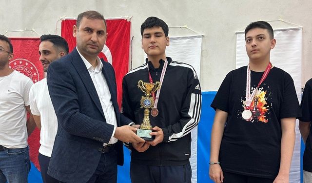 Kahramanmaraş'ta 19 Mayıs satranç turnuvası yapıldı