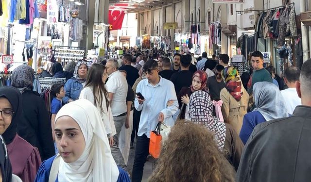 Kahramanmaraş'ta 9 günlük bayram tatili yoğunluğu başladı