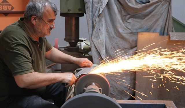 Kahramanmaraş'ta bayram öncesi bıçak bileme mesaisi başladı