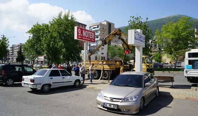 Kahramanmaraş’ta Görüntü Kirliliğine Neşter: Reklam Totemleri Kaldırılıyor