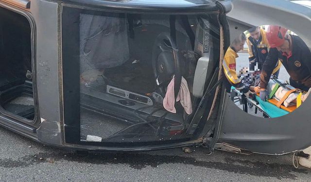 Kahramanmaraş’ta otomobil devrildi: 4 yaralı var!