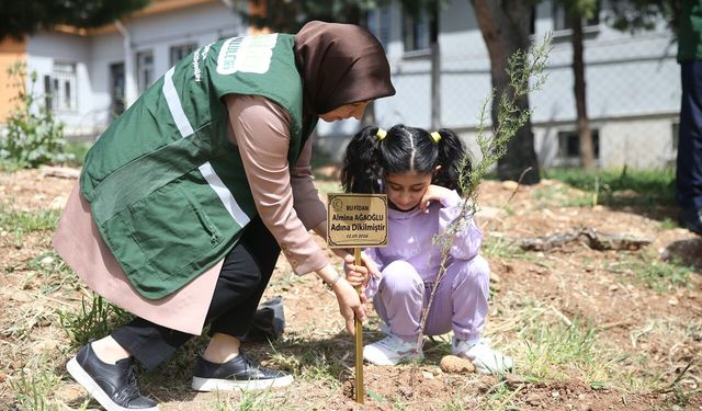 Kahramanmaraş’ta saldırıda hayatını kaybedenler anısına fidan dikildi
