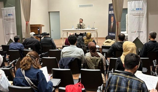 Kahramanmaraş'ta yazının psikodinamiği konuşuldu