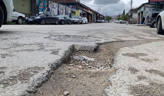 Kahramanmaraşlı sürücülere müjde! Bozuk yol araca zarar verirse tazminat ödenecek