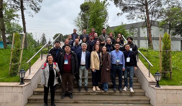 KİÜ'de yapay zekâ destekli araştırma çalıştayı sona erdi