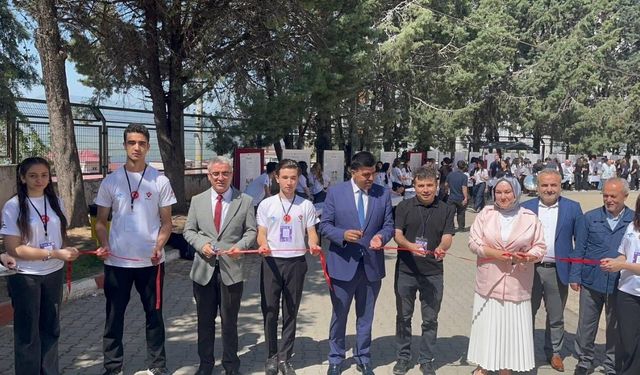 Onikişubat'ta bilim şöleni! TÜBİTAK projeleri büyüledi