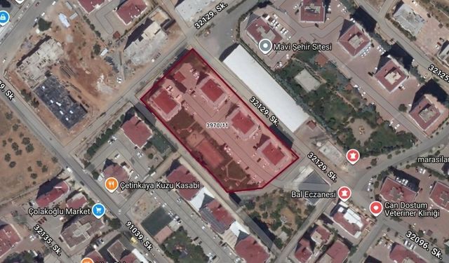 Onikişubat'ta icradan satılık 4+1 daire! Özkan Sitesi'nde