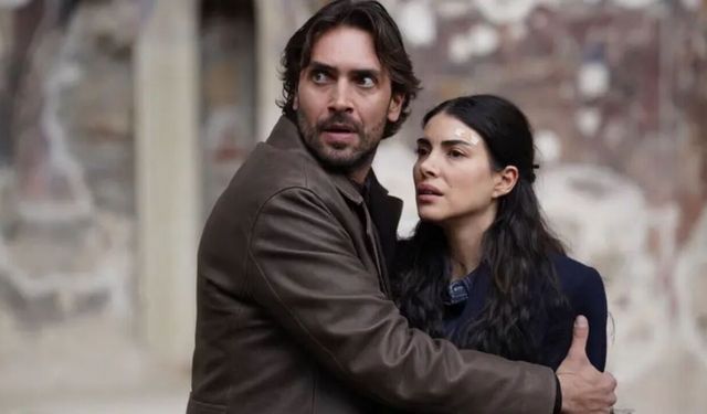 Taşacak Bu Deniz Dizisinin Esme'si Öldü Mü? Deniz Baysal Diziden Ayrıldı Mı?