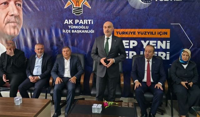 Türkoğlu’nda AK Parti bayramlaşması!