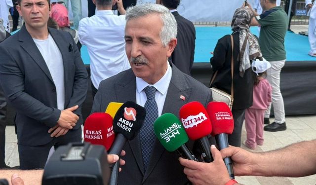 Vali Mükerrem Ünlüer 19 Mayıs kutlamalarında konuştu!