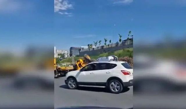 Devrilen iş makinesinin şoförü öldü