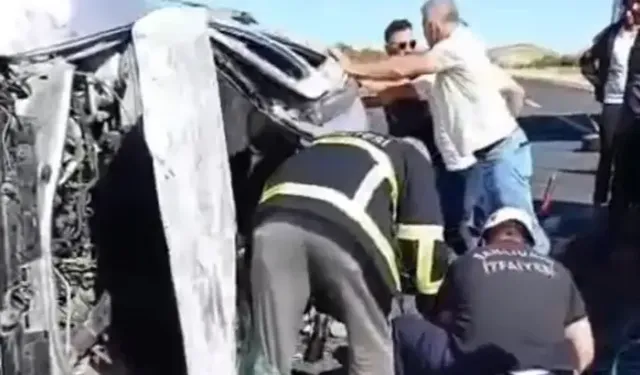 Otomobil takla attı; 2 ölü, 2 yaralı