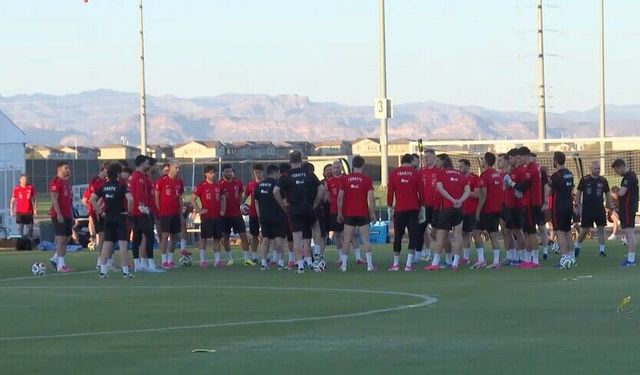 A Milli Takım, ABD Maçı Öncesi Arizona’da Son Antrenmanını Yaptı