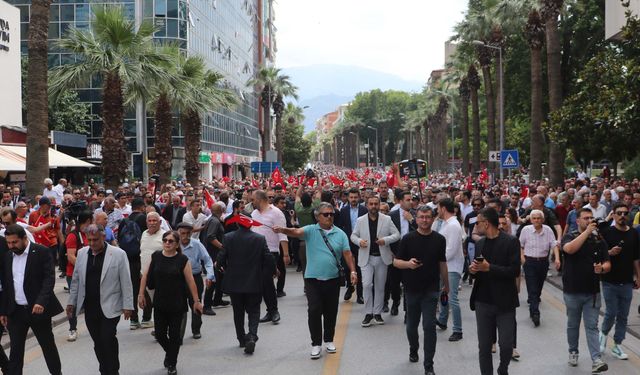 Özel: Bir bankın üzerindeyiz ama milletin gönlündeyiz