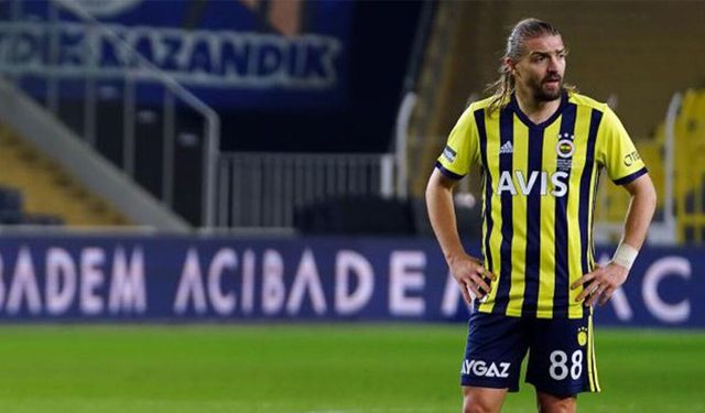 Caner Erkin, profesyonel futbol kariyerini noktaladı
