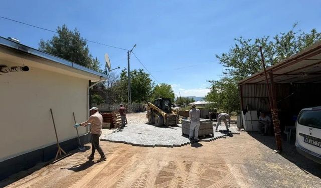 Dulkadiroğlu Belediyesi'nden kilit parke çalışması