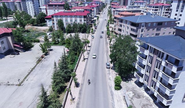 Elbistan Pınarbaşı Caddesi yeni yüzüne kavuşuyor