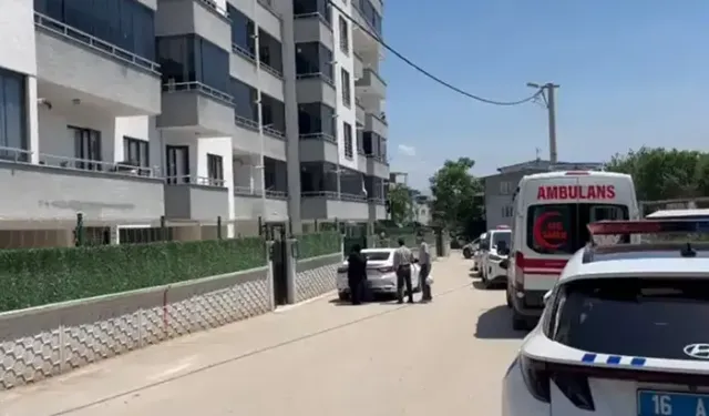 Eşini 10 yaşındaki oğlunun gözü önünde öld*rdü