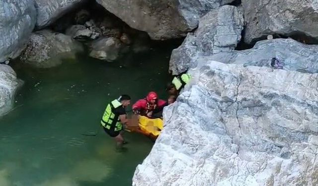 Kahramanmaraş'ta Ceyhan Nehri'nde kaybolan kişinin cansız bedenine ulaşıldı