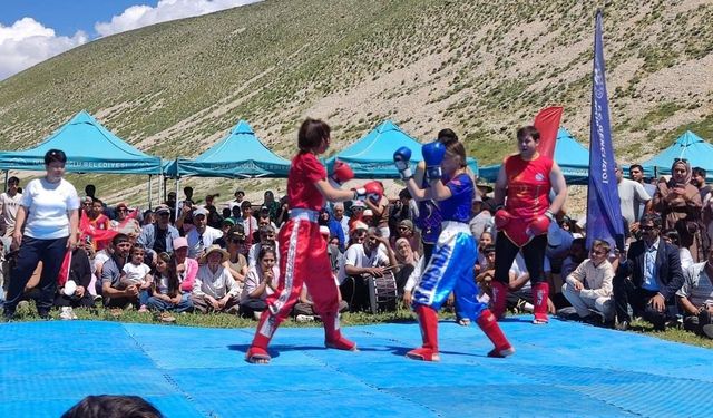 Kahramanmaraş'ta doğa şöleni! Gençler ve aileler Karagöl'de buluştu