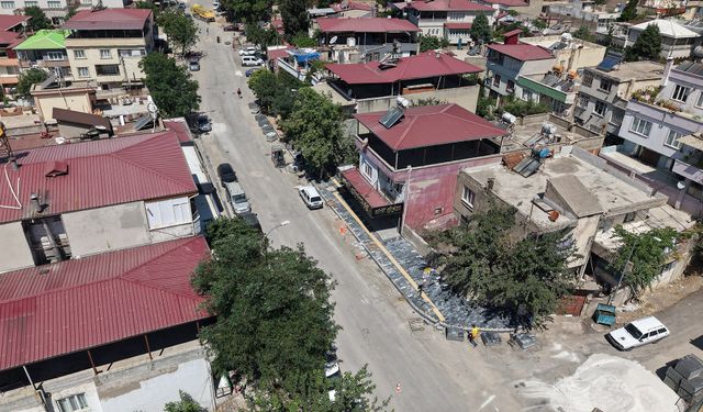 Kahramanmaraş’ta Hacı Murat Caddesi baştan sona yenileniyor