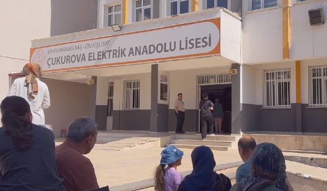 Kahramanmaraş'ta YKS'nin ikinci oturumu AYT başladı