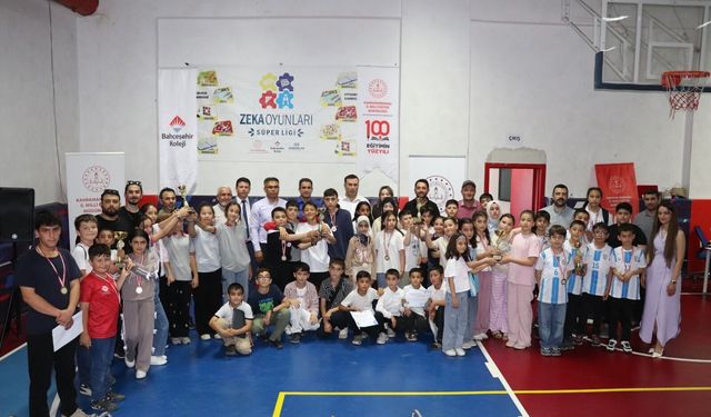 Kahramanmaraş’ta zekâ yarışı nefes kesti: İl Ligi Finali tamamlandı