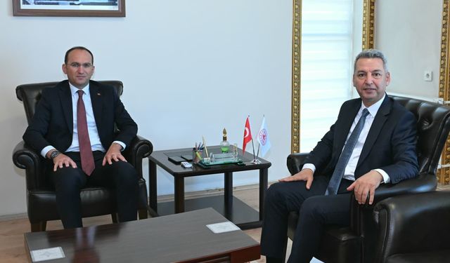 KSÜ Rektörü Okumuş’tan Afşin Kaymakamı Sarıdoğan’a Ziyaret