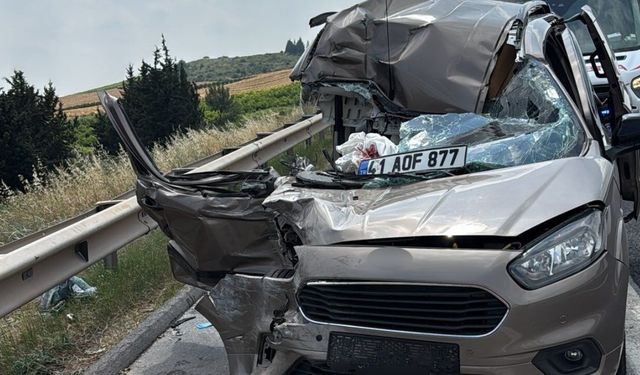 Mersin Tarsus’ta trafik kazası: 1 ölü, 4 yaralı