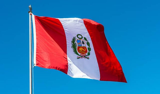 Peru’da cumhurbaşkanlığı seçimi bugün yapılıyor