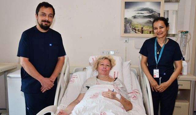 Rus hastanın karnından 12 kilogramlık dev kitle çıktı