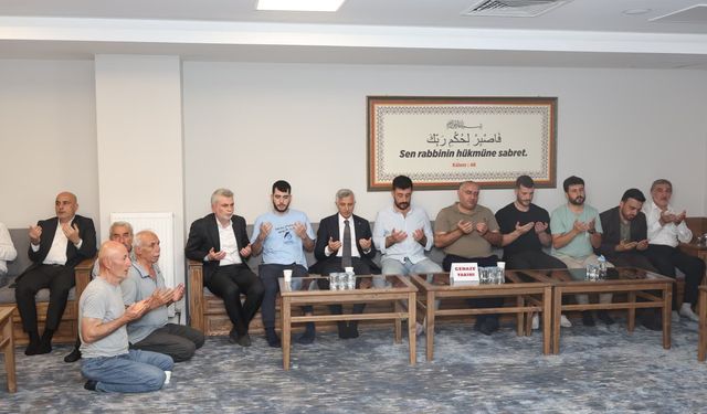Vali Mükerrem Ünlüer'den yangın mağduru aileye taziye ziyareti