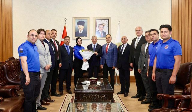 Vali Ünlüer'den ceza infaz personeline anlamlı kabul