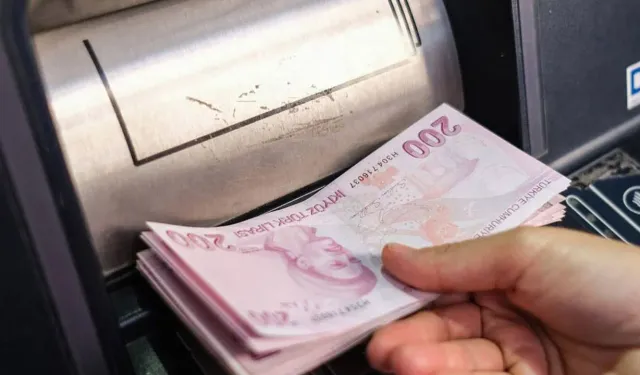 3,4 milyar liralık sosyal destek hesaplara yatıyor