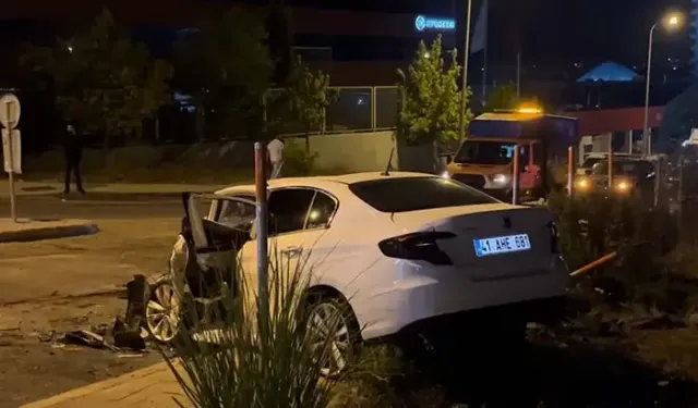 3 aracın karıştığı kazada 5 kişi yaralandı