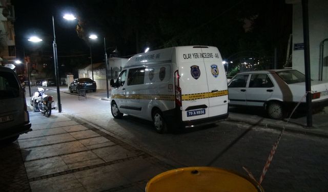 Boşanma aşamasındaki eşini silahla ağır yaraladı