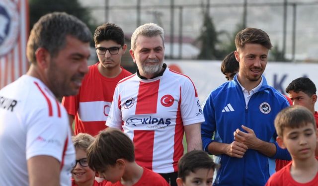 Kahramanmaraş'ta 31 yeni halı saha hizmete alındı