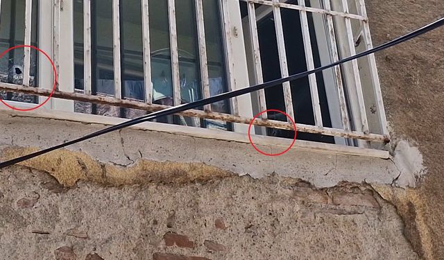 Eve silahlı saldırı: 23 el ateş açıldı