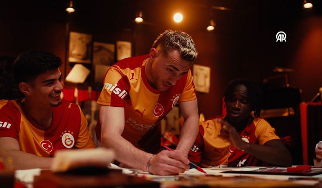 Galatasaray'ın 2026-2027 Sezonu Formaları Tanıtıldı! İşte Yeni Tasarımlar