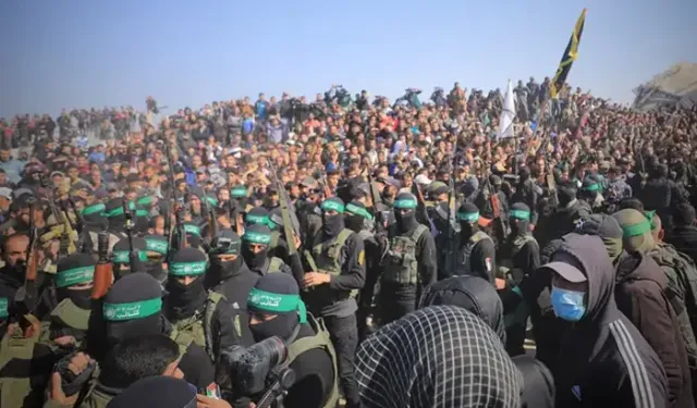 Hamas'tan 'silahsızlanma' açıklaması: İsrail yükümlülüklerini yerine getirmezse anlaşma uygulanmayacak