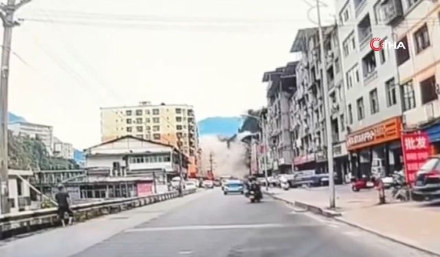 Heyelan faciası: Çok sayıda kişi toprak altında kaldı