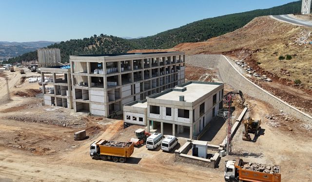 Kahramanmaraş'ın Bin Yataklı Yeni Devlet Hastanesinde Çalışmalar Hız Kesmiyor