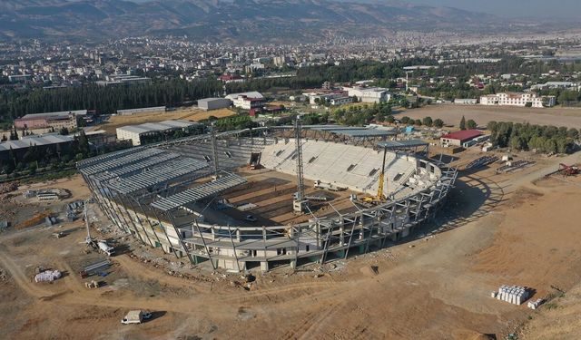 Kahramanmaraş'ın Yeni Stadyumunda Kritik Eşik Aşıldı! Yüzde 50 Tamamlandı, Açılış Tarihi Netleşti