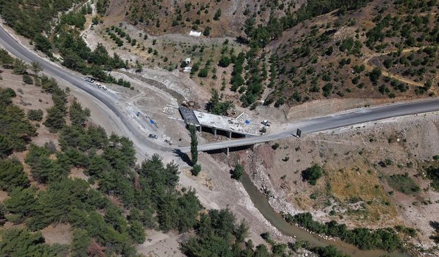 Kahramanmaraş'ta Kırsal Ulaşımı Değiştirecek Proje! Yeni Köprü Yükseliyor