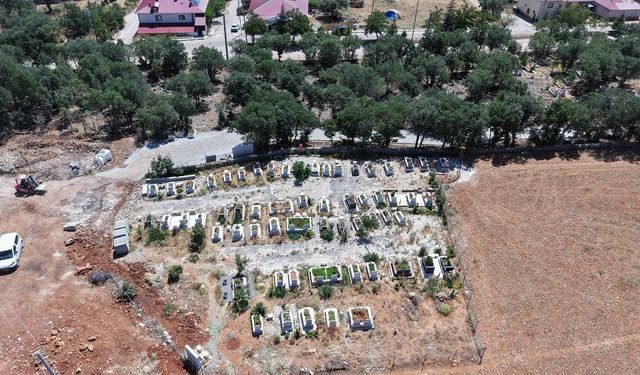 Kahramanmaraş Nurhak’ta mezarlık düzenlemesi