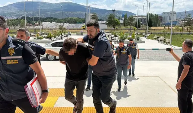 Servis araçları işletmecisine silahlı saldırı: 3 gözaltı