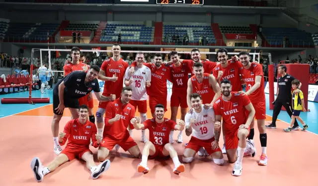 Türkiye - Slovenya VNL Çeyrek Finali! Filenin Efeleri Yarı Final İçin Savaşıyor